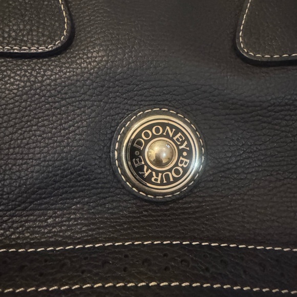 Dooney & Bourke Black Pebbled Leather Shoulder Bag - Picture 2 of 9